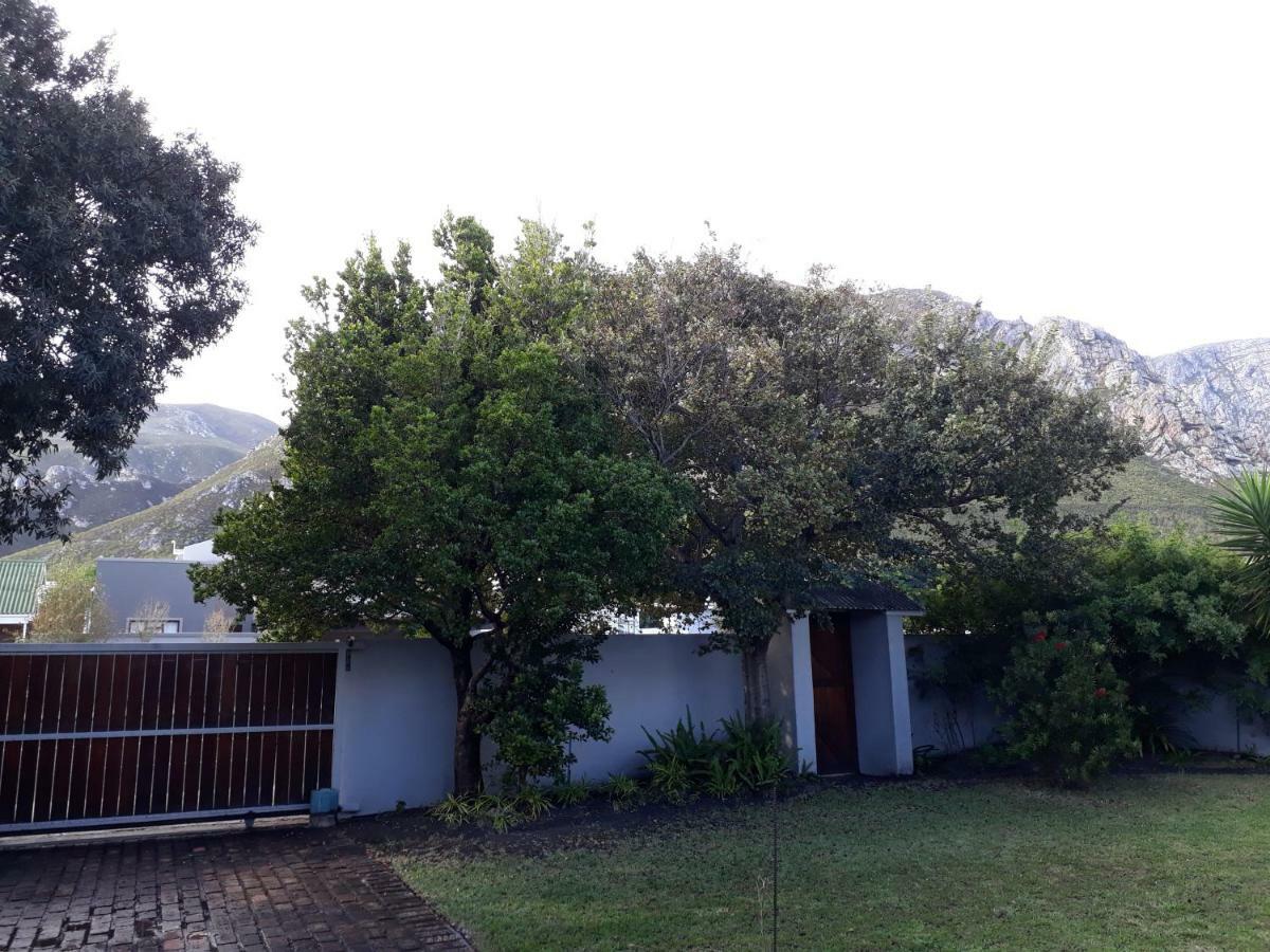 Voëlklip Holiday Cottage Hermanus Buitenkant foto